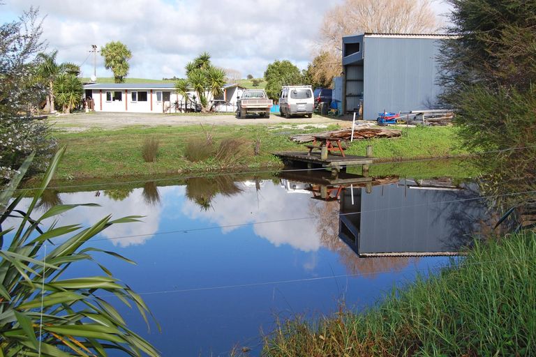 Photo of property in 353a Brown Road, Hakaru, Kaiwaka, 0573