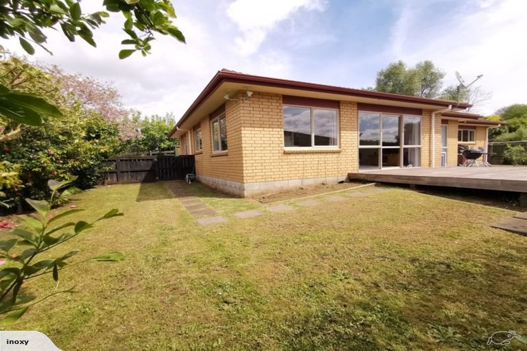 Photo of property in 49 Crawford Avenue, Mangere Bridge, Auckland, 2022