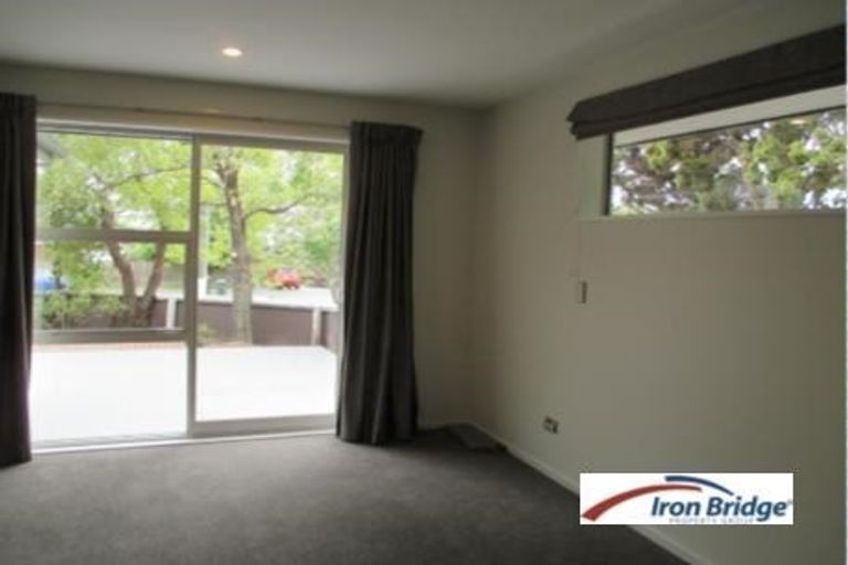 Photo of property in 206 Centaurus Road, Saint Martins, Christchurch, 8022