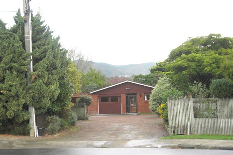 Photo of property in 15a Wedgewood Grove, Raumati Beach, Paraparaumu, 5032