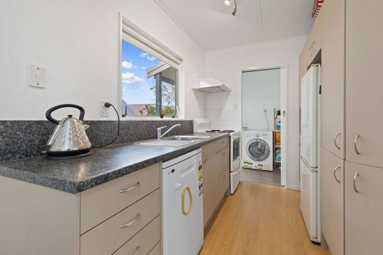 Photo of property in 118 Old Farm Road, Hamilton East, Hamilton, 3216