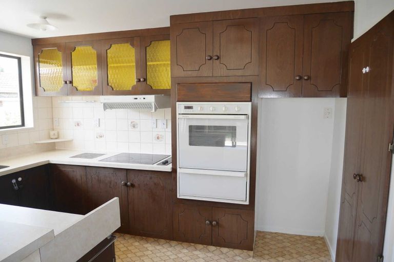 Photo of property in 2/181 Wairakei Road, Bryndwr, Christchurch, 8053