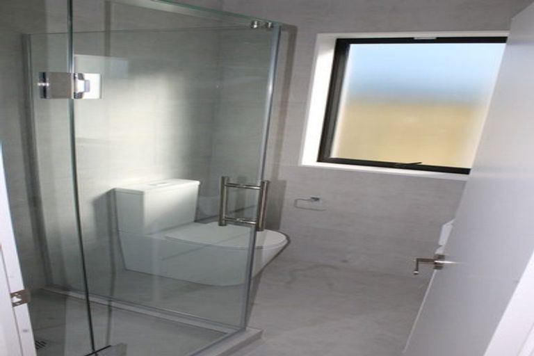 Photo of property in 38d Wicklam Lane, Greenhithe, Auckland, 0632