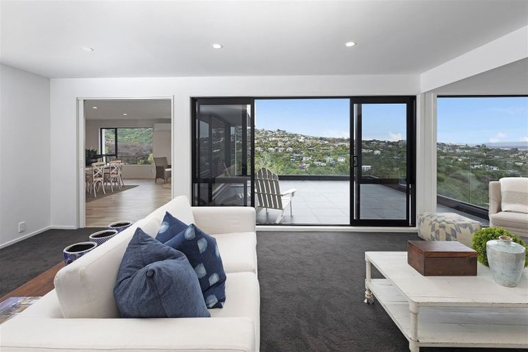 Photo of property in 11b Inverness Lane, Redcliffs, Christchurch, 8081