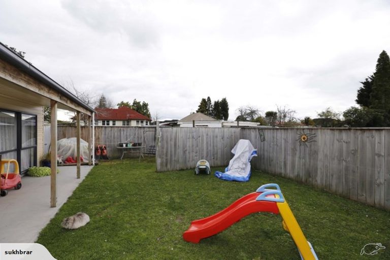 Photo of property in 38a Pine Avenue, Henderson, Auckland, 0612