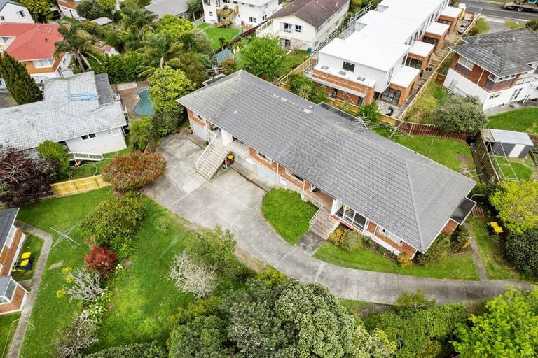 Photo of property in 1/159 Coronation Road, Hillcrest, Auckland, 0627