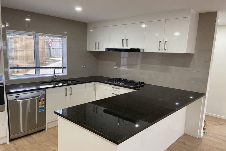 Photo of property in 3 Griffstan Lane, Howick, Auckland, 2010