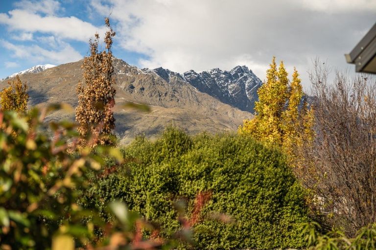 Photo of property in 54 Ferry Hill Drive, Lower Shotover, Queenstown, 9371