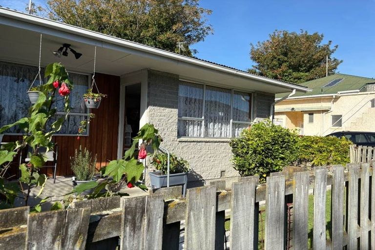 Photo of property in 2/38 Trent Street, Linwood, Christchurch, 8011