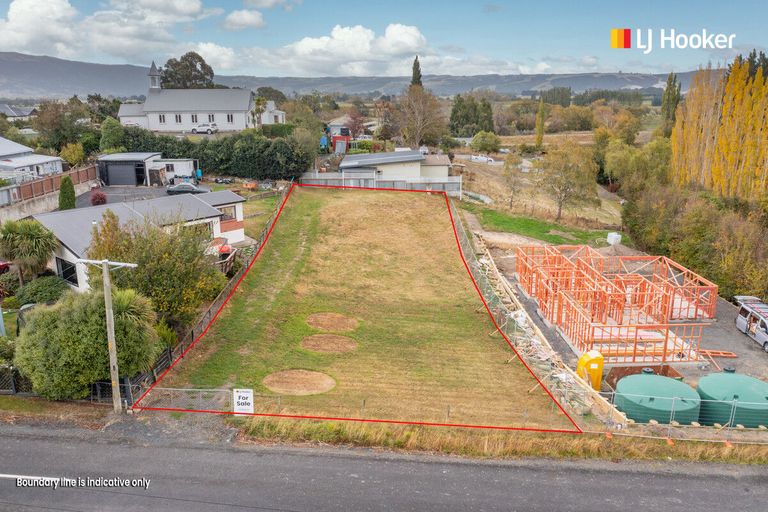 Photo of property in 15 Snowdon Street, Allanton, Mosgiel, 9092