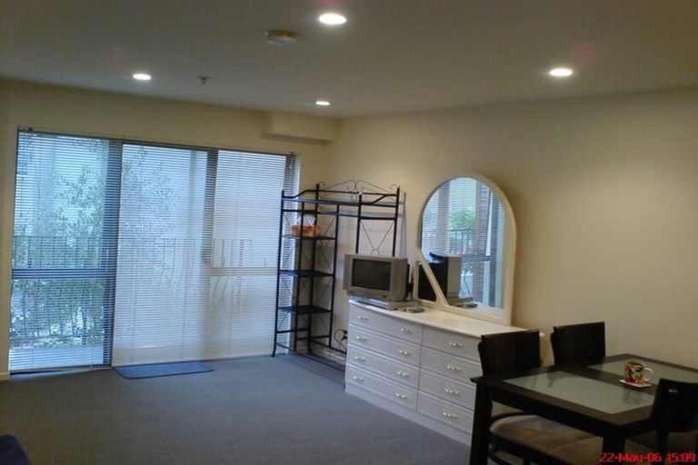 Photo of property in 23 Emily Place, Bellevue, Tauranga, 3110