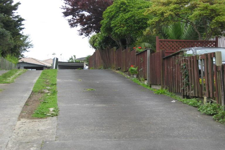 Photo of property in 15 Orly Avenue, Mangere, Auckland, 2022