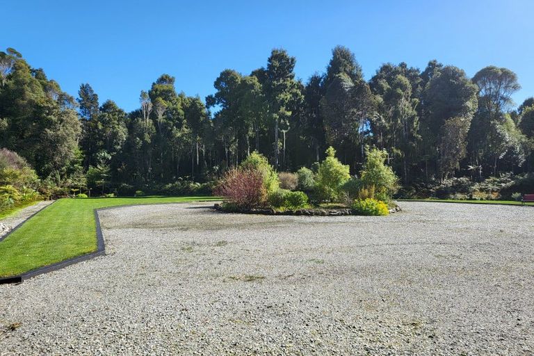Photo of property in 8 Hurren Place West, Kumara Junction, Hokitika, 7882