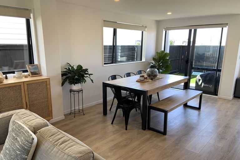 Photo of property in 4 Kaman Seasprite Road, Hobsonville, Auckland, 0616