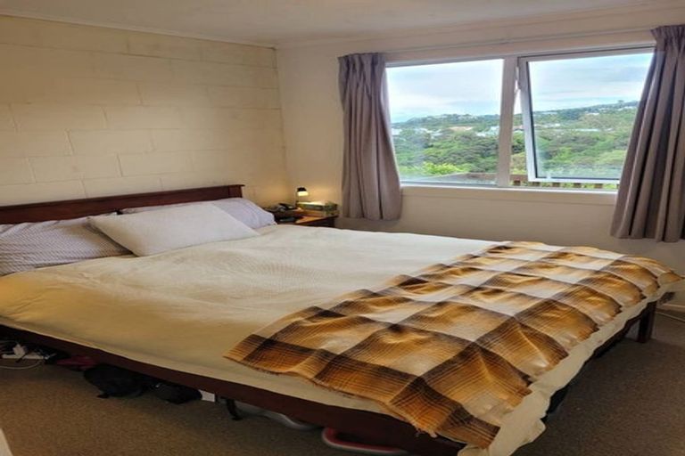 Photo of property in 107 Dowse Drive, Maungaraki, Lower Hutt, 5010