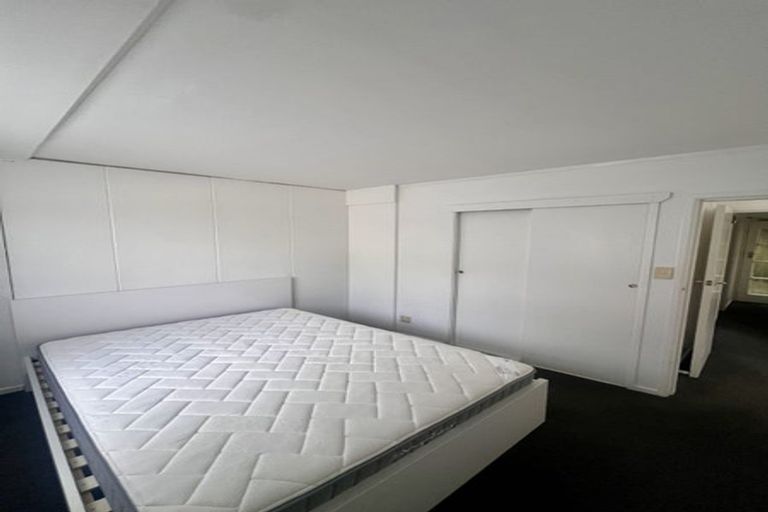 Photo of property in 9 Epsom Way, Karori, Wellington, 6012