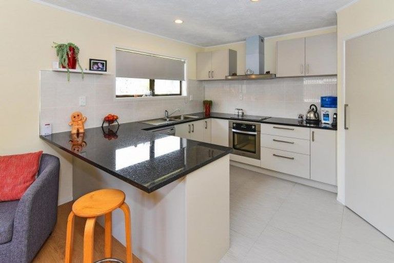 Photo of property in 42b Hoteo Avenue, Papatoetoe, Auckland, 2025