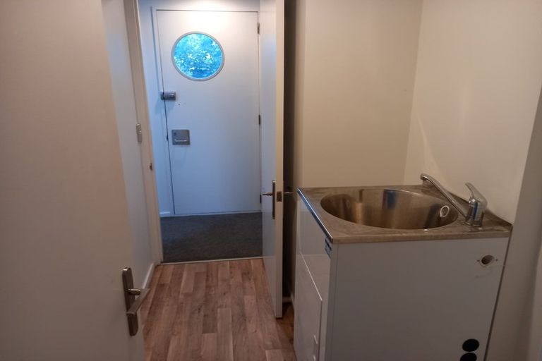 Photo of property in 44f Chester Street West, Christchurch Central, Christchurch, 8013