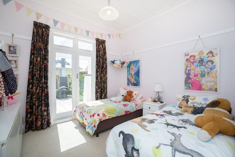 Photo of property in 45 Batt Street, West End, Palmerston North, 4410