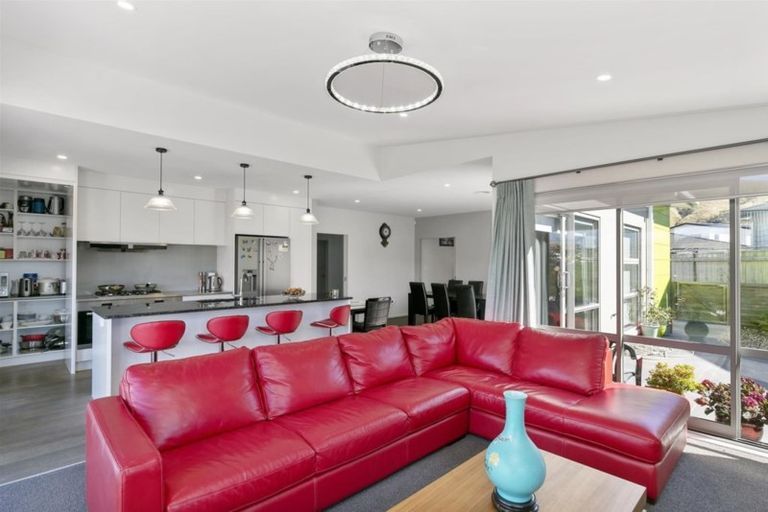 Photo of property in 15 Trafford Terrace, Churton Park, Wellington, 6037