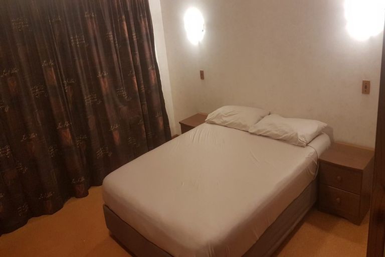 Photo of property in 24 Garden Street, Lumsden, 9730