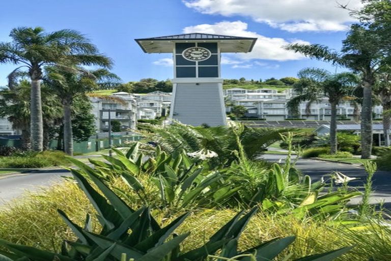 Photo of property in 269 Hibiscus Drive, Orewa, 0931