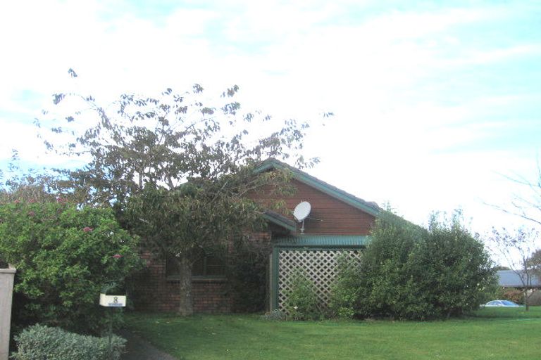 Photo of property in 8 Holdsworth Drive, Otamatea, Whanganui, 4500