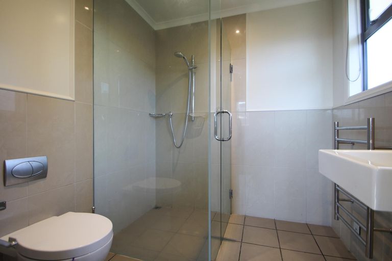 Photo of property in 38 Wharfe Street, South Hill, Oamaru, 9400