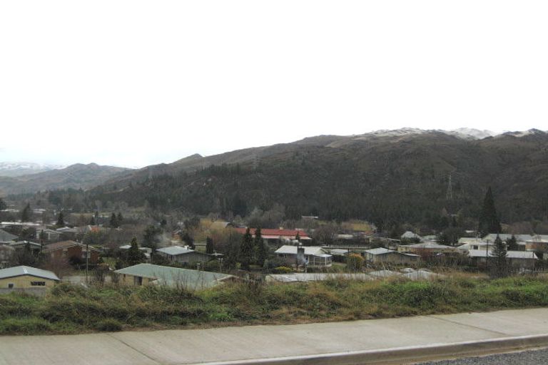 Photo of property in 37 Shields Street, Clyde, 9330