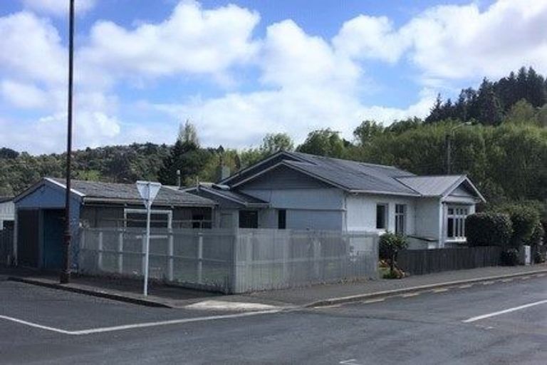 Photo of property in 324 North Road, North East Valley, Dunedin, 9010