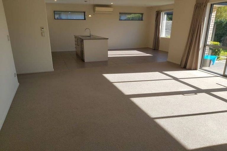 Photo of property in 14 Charente Way, Yaldhurst, Christchurch, 8042