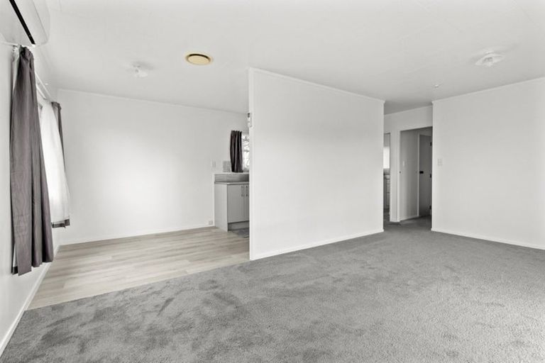 Photo of property in 10 Beadle Place, St Andrews, Hamilton, 3200