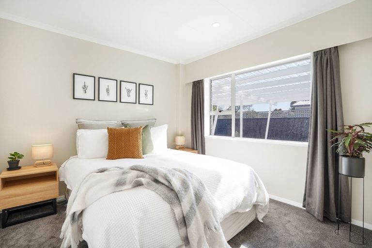 Photo of property in 12c Colombo Street, Hokowhitu, Palmerston North, 4410