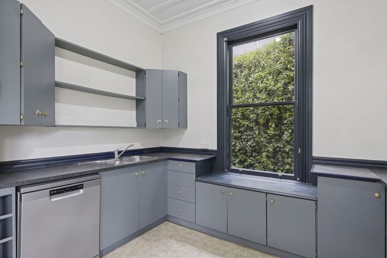 Photo of property in 1 Oates Street, Kaikorai, Dunedin, 9010