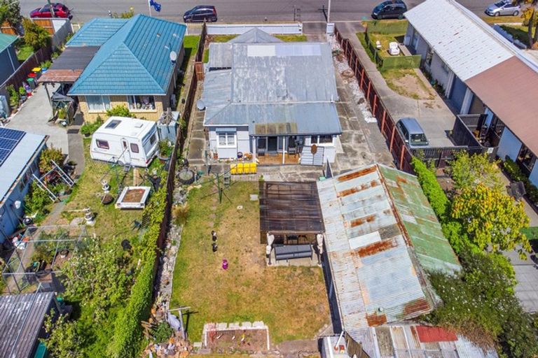 Photo of property in 192 Pacific Road, North New Brighton, Christchurch, 8083
