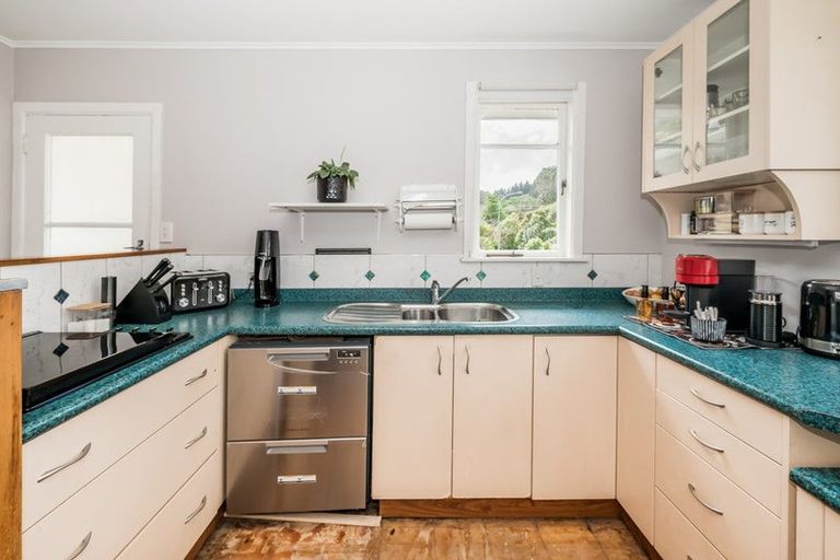 Photo of property in 2 Riwai Street, Paraparaumu, 5032