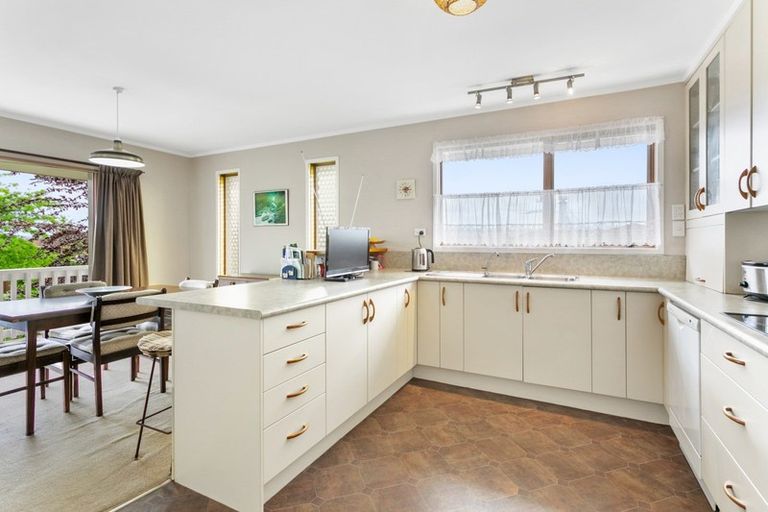 Photo of property in 17 Zita Maria Drive, Massey, Auckland, 0614