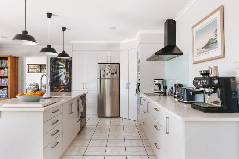 Photo of property in 47 Kokomo Key, Papamoa Beach, Papamoa, 3118