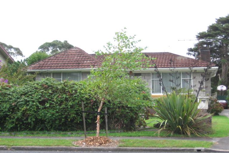 Photo of property in 11a Glengarry Road, Glen Eden, Auckland, 0602