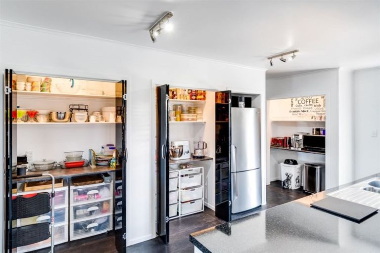 Photo of property in 6 Alexander Avenue, Onekawa, Napier, 4110