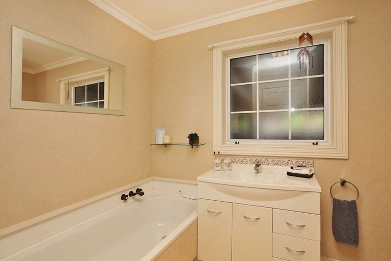 Photo of property in 33 Russel Street, Gladstone, Invercargill, 9810