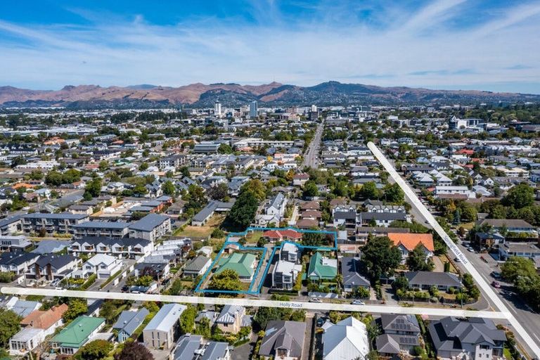 Photo of property in 2/130 Holly Road, St Albans, Christchurch, 8014