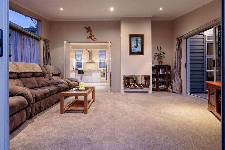 Photo of property in 48 Buxton Place, Ohauiti, Tauranga, 3112