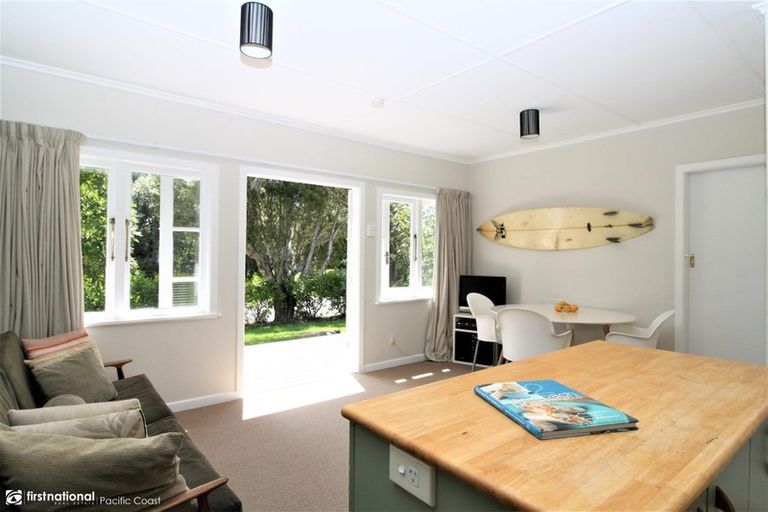 Photo of property in 7 Mako Avenue, Whiritoa, Whangamata, 3691