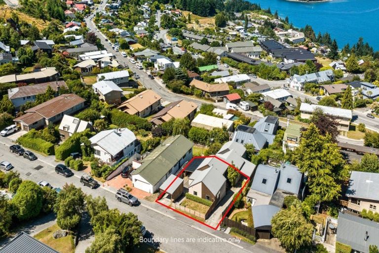 Photo of property in 13a Avalon Crescent, Fernhill, Queenstown, 9300