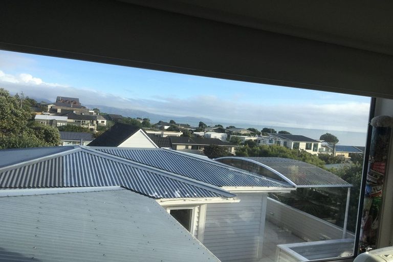 Photo of property in 108 Seaview Road, Paraparaumu Beach, Paraparaumu, 5032