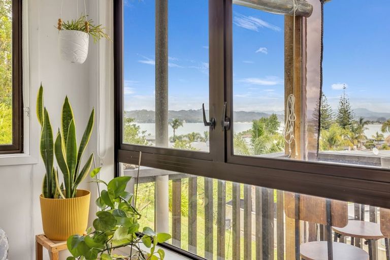 Photo of property in 15a Centennial Drive, Whitianga, 3510