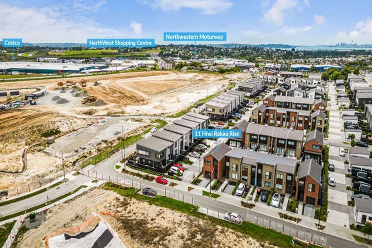 Photo of property in 11 Hiwi Rakau Rise, Westgate, Auckland, 0614
