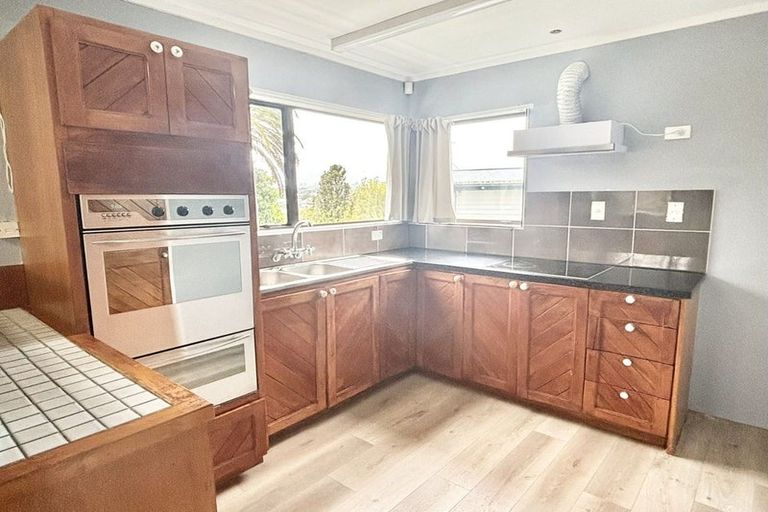 Photo of property in 36a Forest Hill Road, Henderson, Auckland, 0612