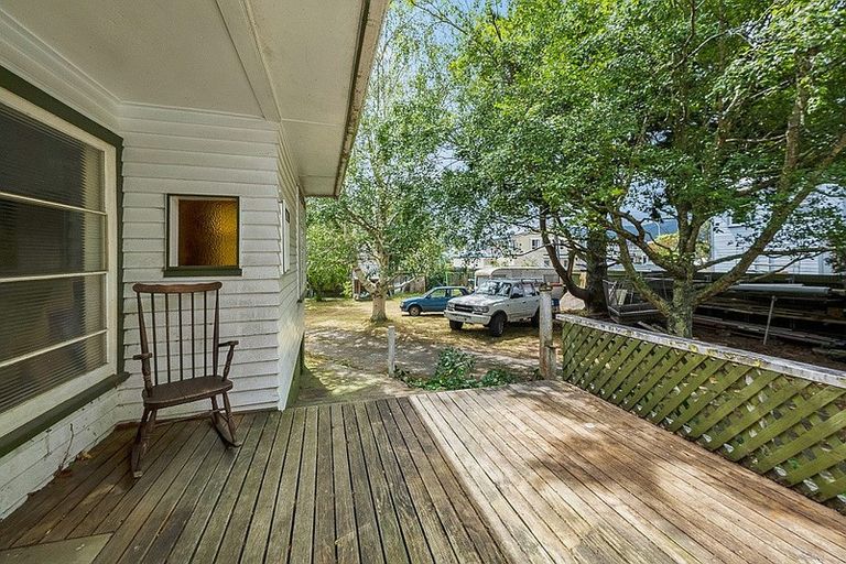 Photo of property in 574a Fergusson Drive, Trentham, Upper Hutt, 5018